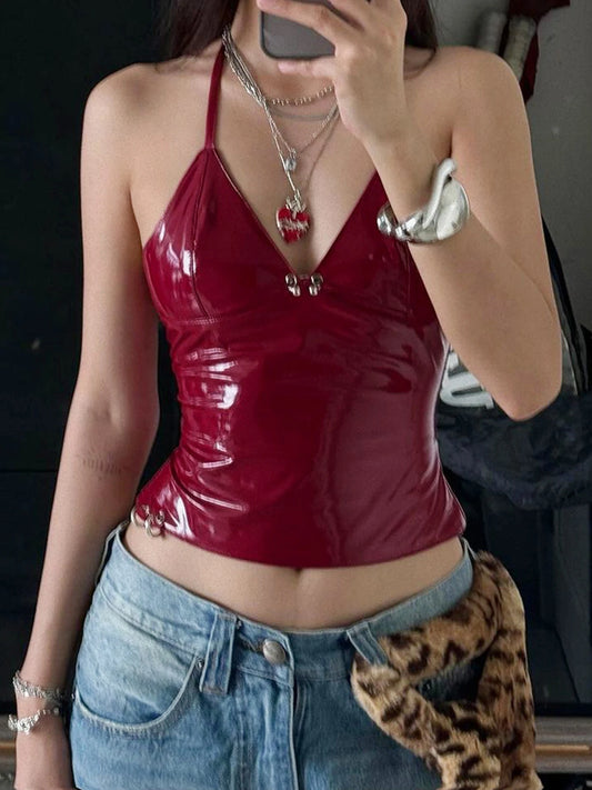 Top rouge effet latex dos nu