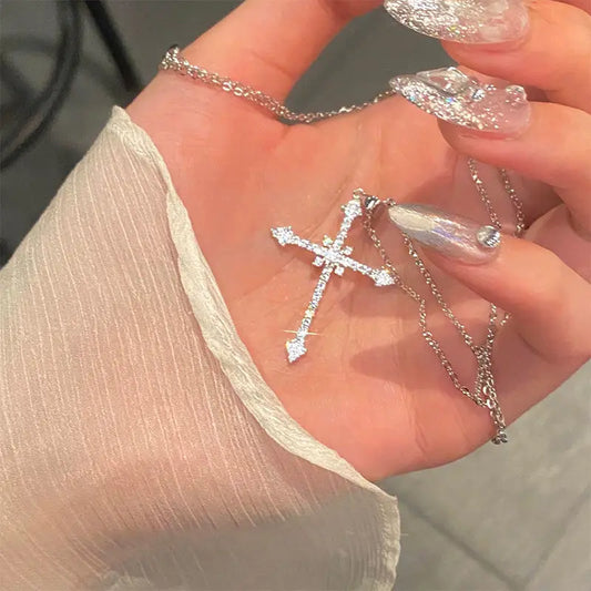 Collier Pendentif en Croix